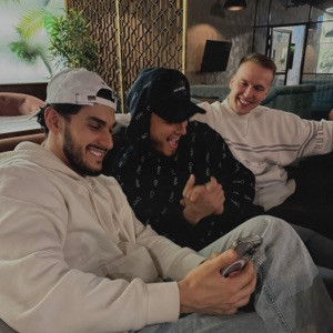 Мичелз, Keneli, Zhiro - Её любимый тип мужчин (Полная Версия)